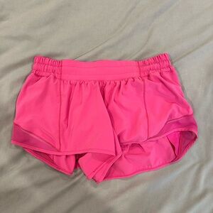 Lululemon SONIC PINK Hotty hot shorts